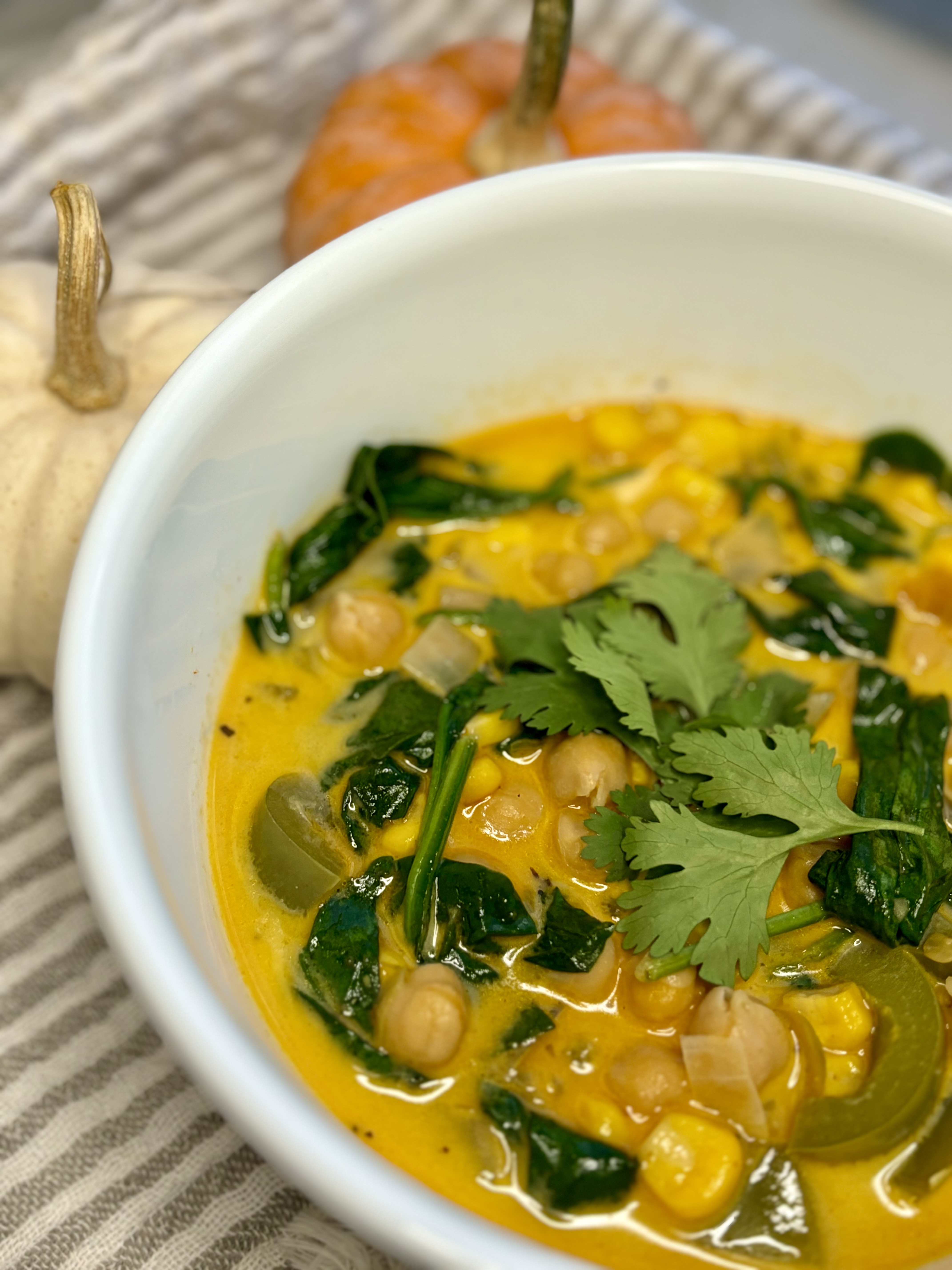 Quick & Easy Plant-Based White Chili in 30 Minutes