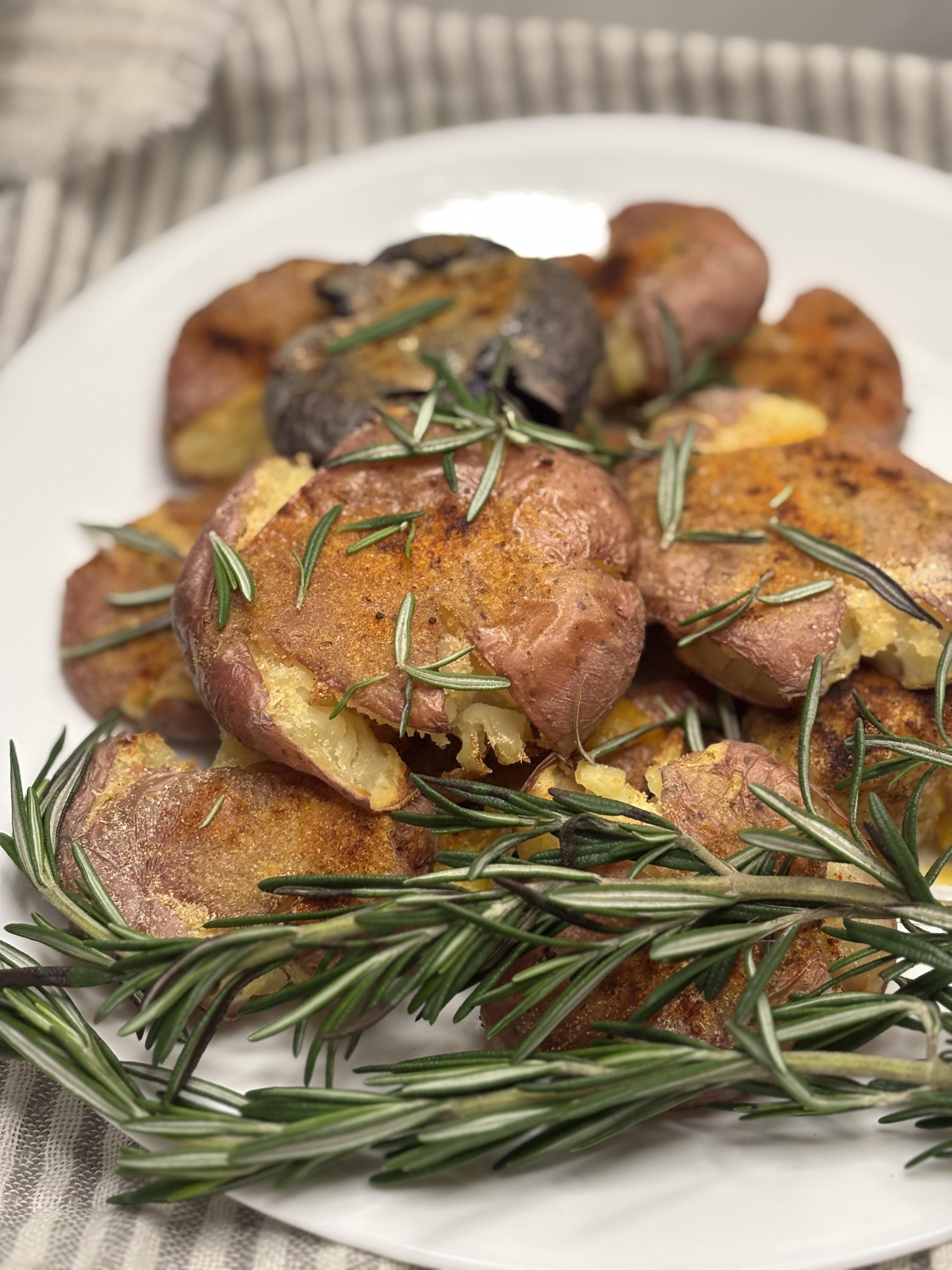 Simple Plant-Based Side Dish: Smashed Potatoes
