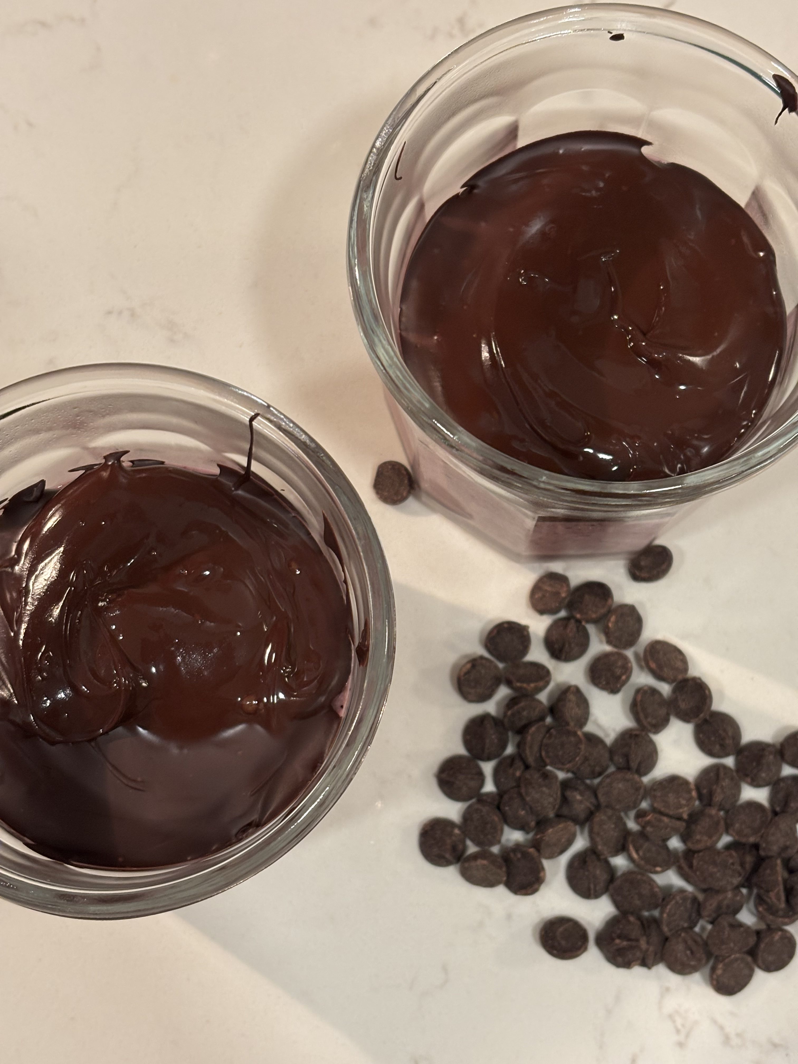 Healthy Chocolate PB&J Blended Oats Recipe – Perfect for Valentine’s Day