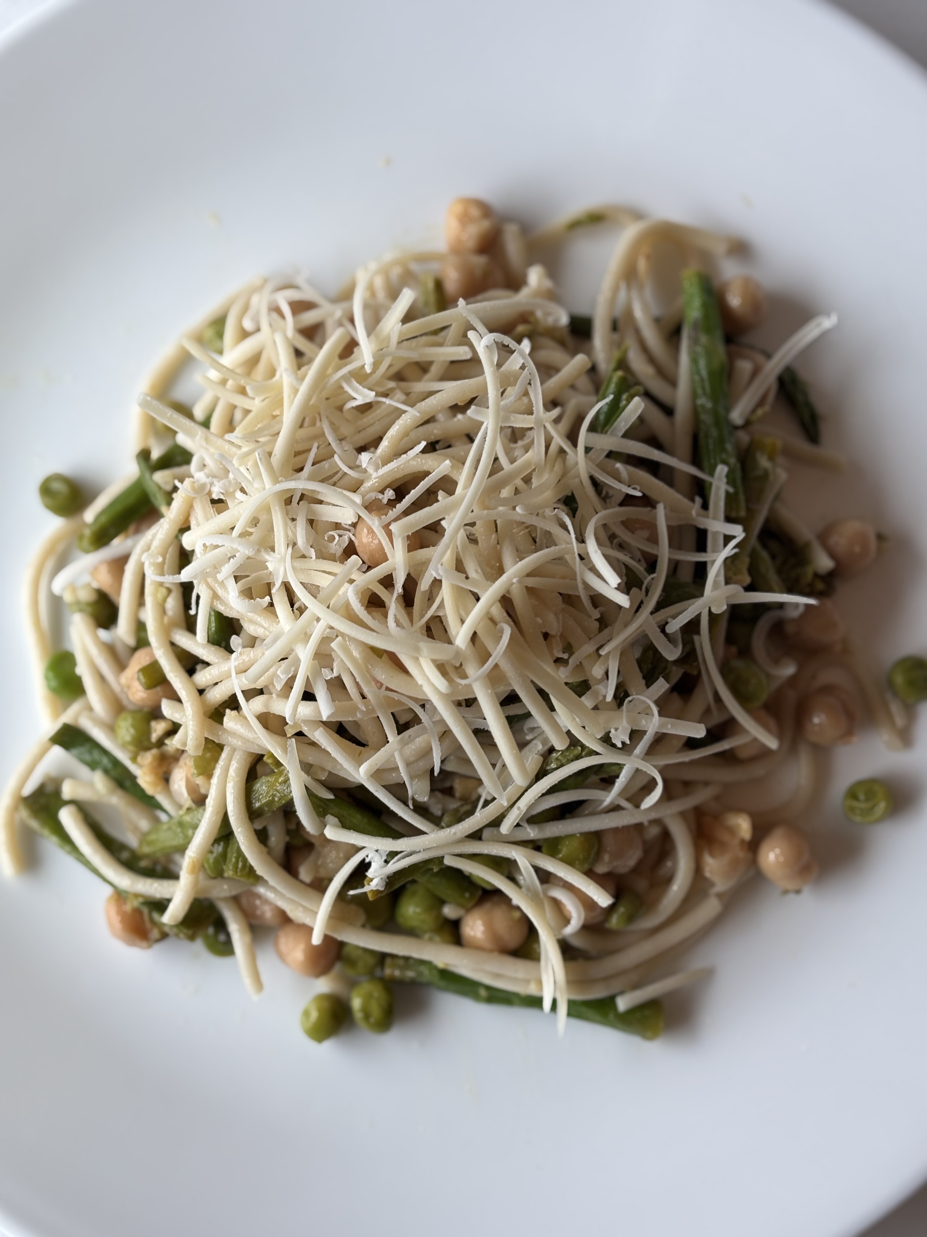 Quick 20-Minute Spring Spaghetti for Busy Weeknights